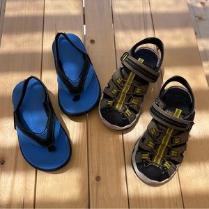 Wonder Nation boys sandals bundle, size 10